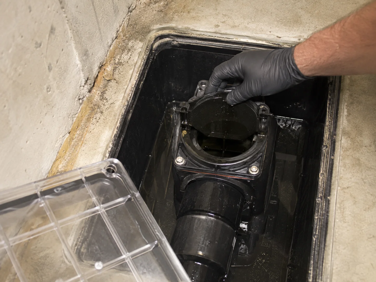 Backwater Valves for Toronto Basement Drainage in a Toronto property